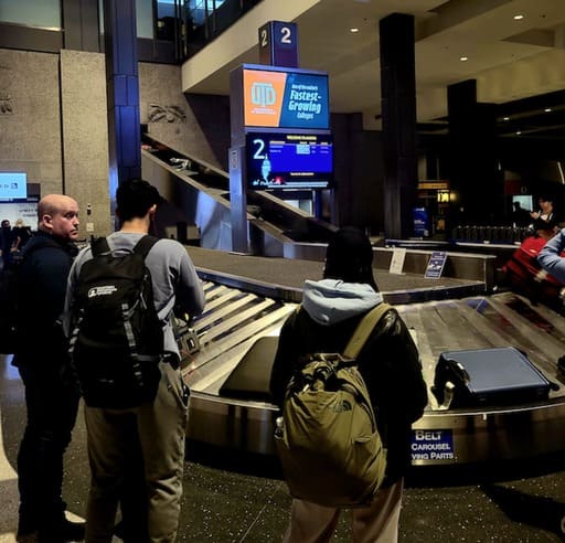 Digital Airport Advertising Example 8