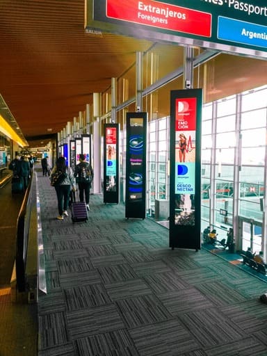 Digital Airport Advertising Example 9