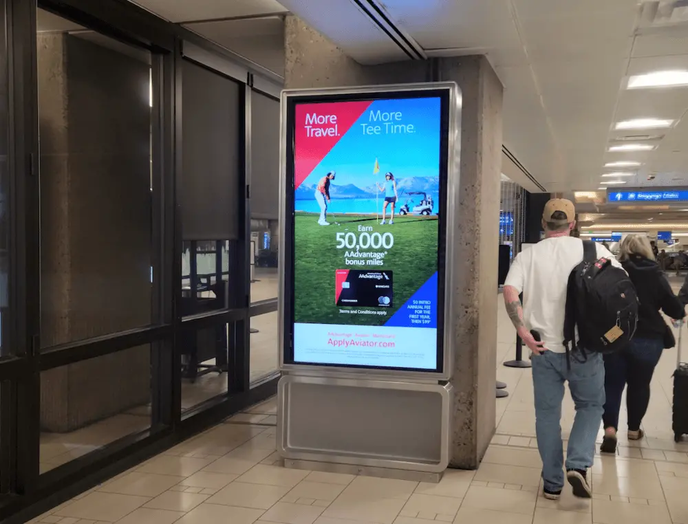Chicago Airport Ord Advertising Digital Screen Network A1