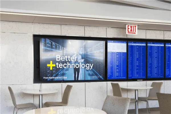 Los-Angeles Airport Lax Advertising Business Club Video Walls A1