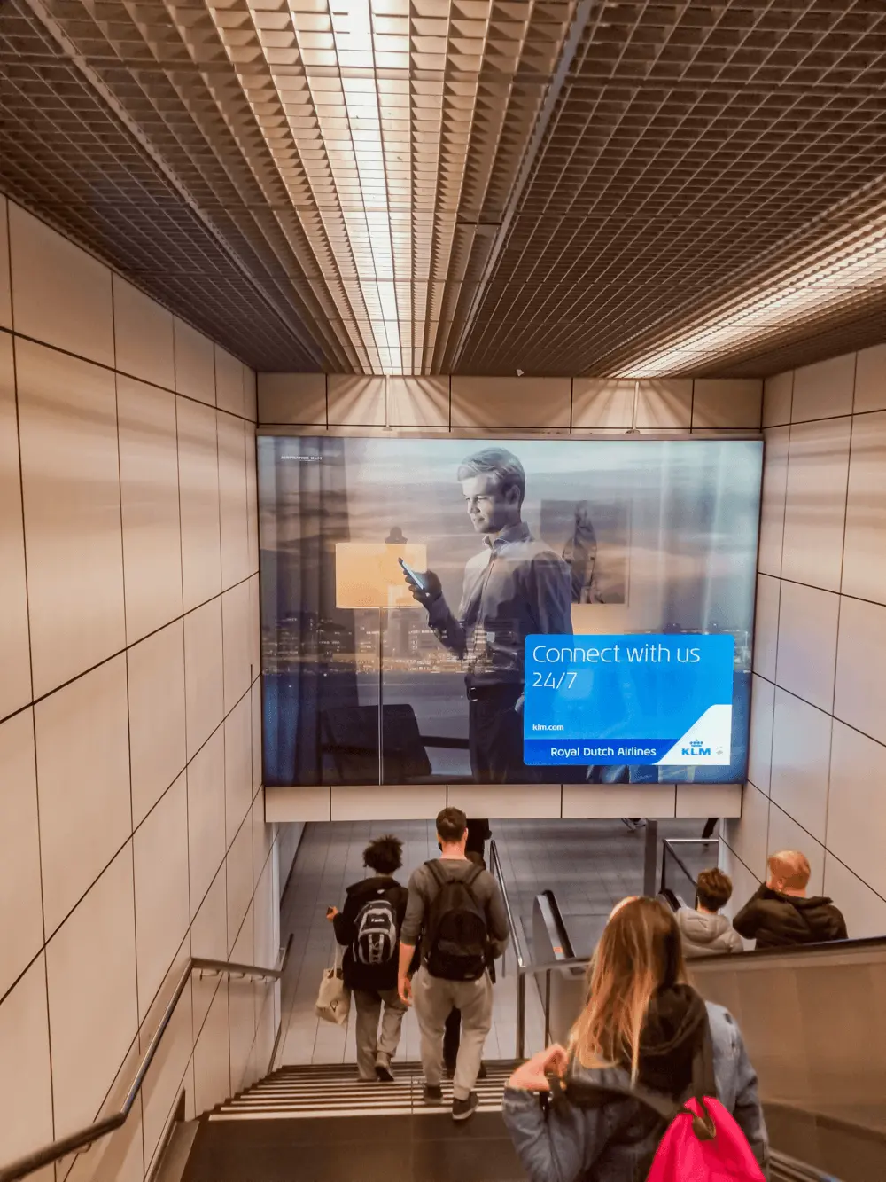 Newark Airport Ewr Advertising Spectacular A1