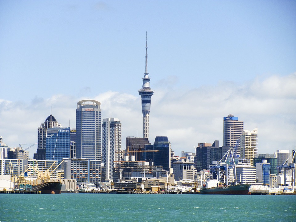 Auckland AKL Airport Advertising