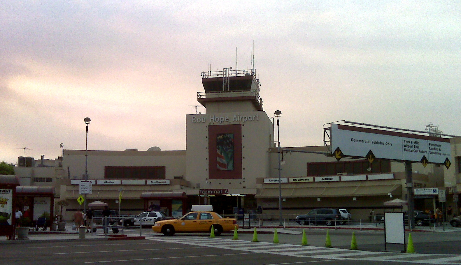 Burbank BUR Airport Advertising