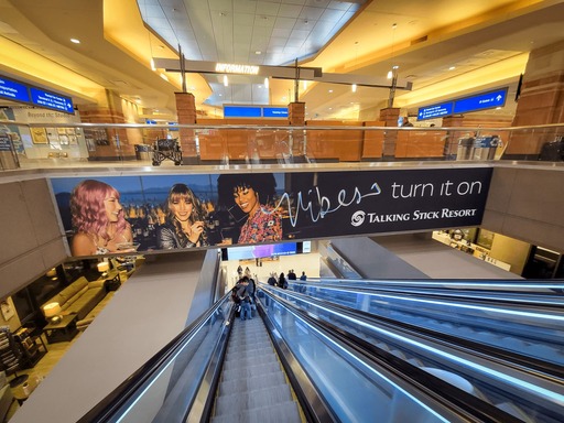 Amsterdam Airport Ams Advertising Static Example 9